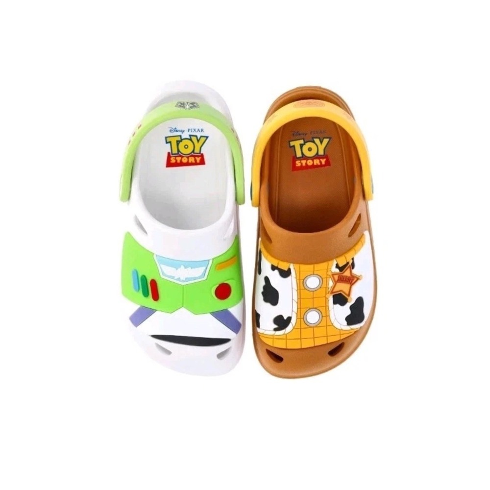 Disney Pixar Toy Story Clogs Toddler Sandals Buzz Lightyear Woody Sz 7/8
